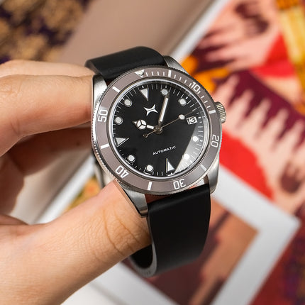 58 Neo-Vintage Graphite