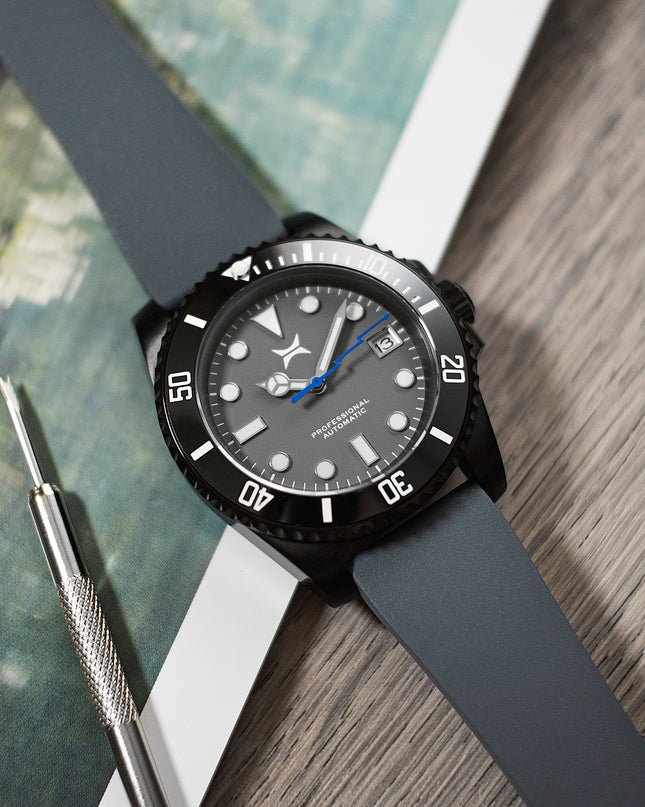 Sub Stealth x Gray