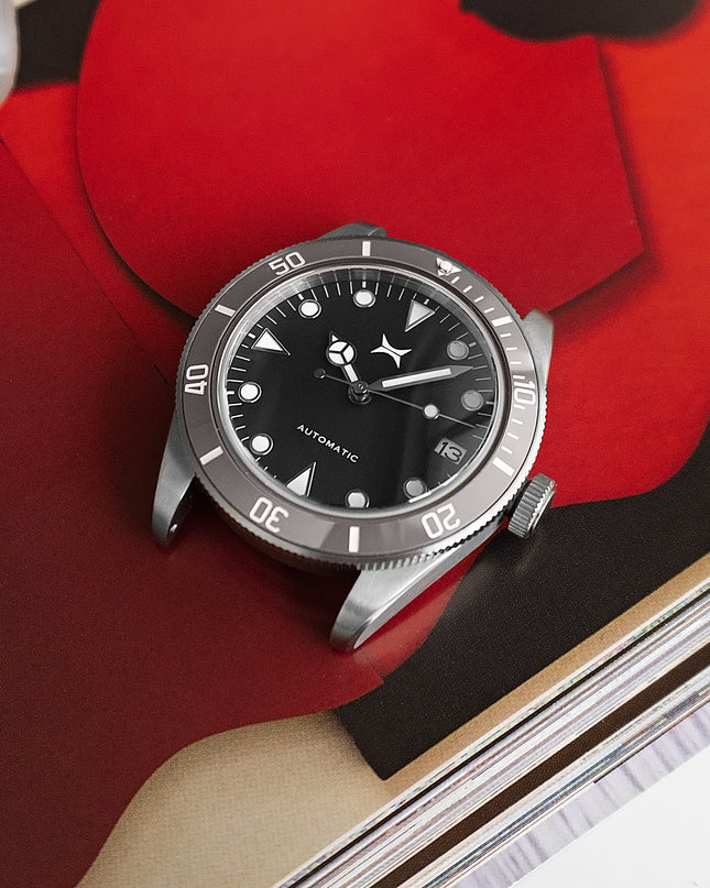58 Neo-Vintage Graphite